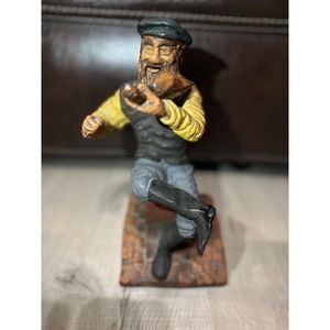 VINTAGE 1968 DAVID KAPLAN JUDAICA CHALKWARE FIDDLER ON THE ROOF STATUE, 300/500